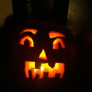 Meet your Posher, Tom